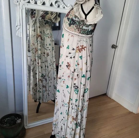 Anthropologie Floral Beige Maxi Dress/used - Picture 4 of 12
